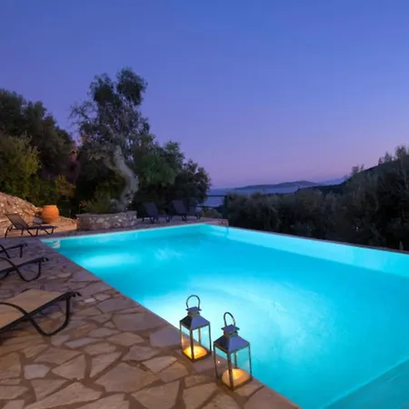 Villa Cristina - Charming With Stone And Wood Elements In Bay Syvota