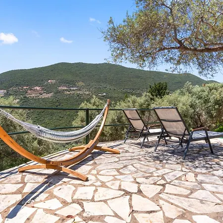 Villa Cristina - Charming With Stone And Wood Elements In Bay