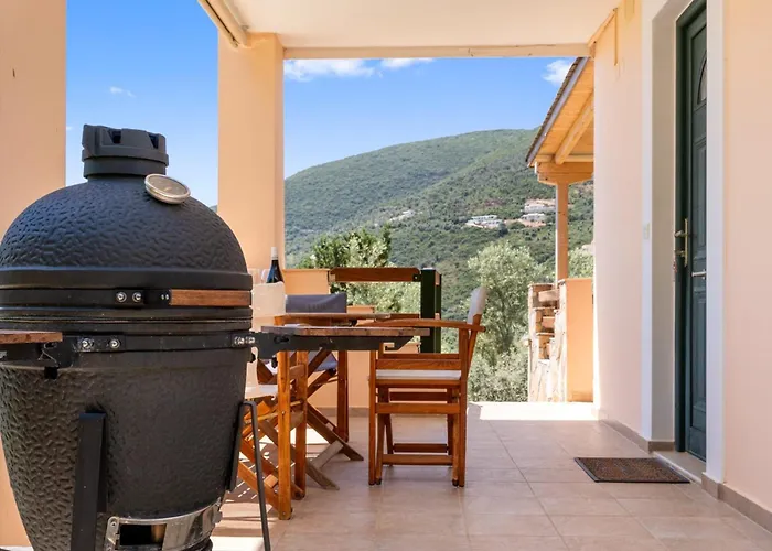 فيلة Cristina - Charming With Stone And Wood Elements In Bay سيفوتا