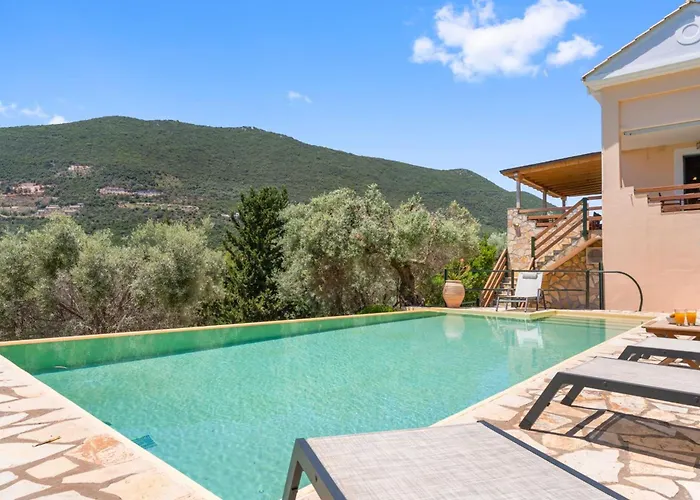 Cristina - Charming With Stone And Wood Elements In Bay * سيفوتا