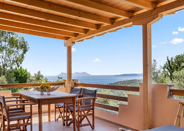 Cristina - Charming With Stone And Wood Elements In Bay * سيفوتا